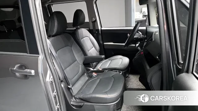 Kia The New Kia Ray 2023 Серый из Кореи, фото 2