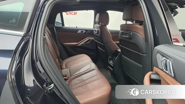 BMW X6 (G06) 2022 Черный из Кореи, фото 2