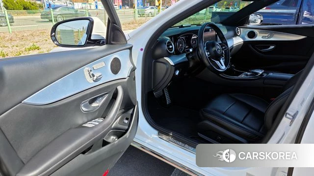Mercedes-Benz E-Class W213 2020 Белый из Кореи, фото 2