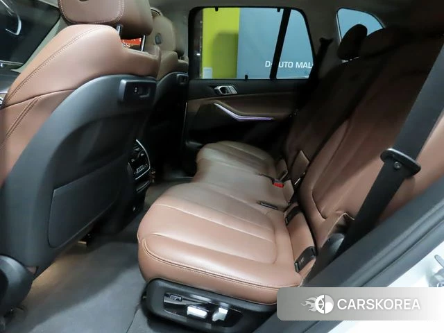 BMW X5 (G05) 2021 Белый из Кореи, фото 2