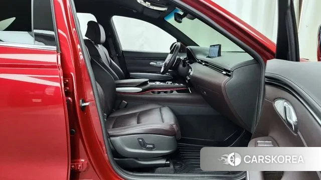 Genesis GV70 2021 Красный из Кореи, фото 2