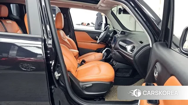 Jeep Renegade 2020 Черный из Кореи, фото 2
