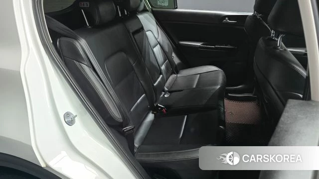 Kia Sportage 4th Generation 2018 Белый из Кореи, фото 2