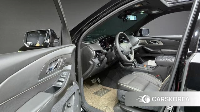 Chevrolet (GM Daewoo) Traverse 2022 Черный из Кореи, фото 2