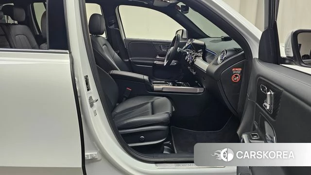 Mercedes-Benz GLB-Class X247 2024 Белый из Кореи, фото 2