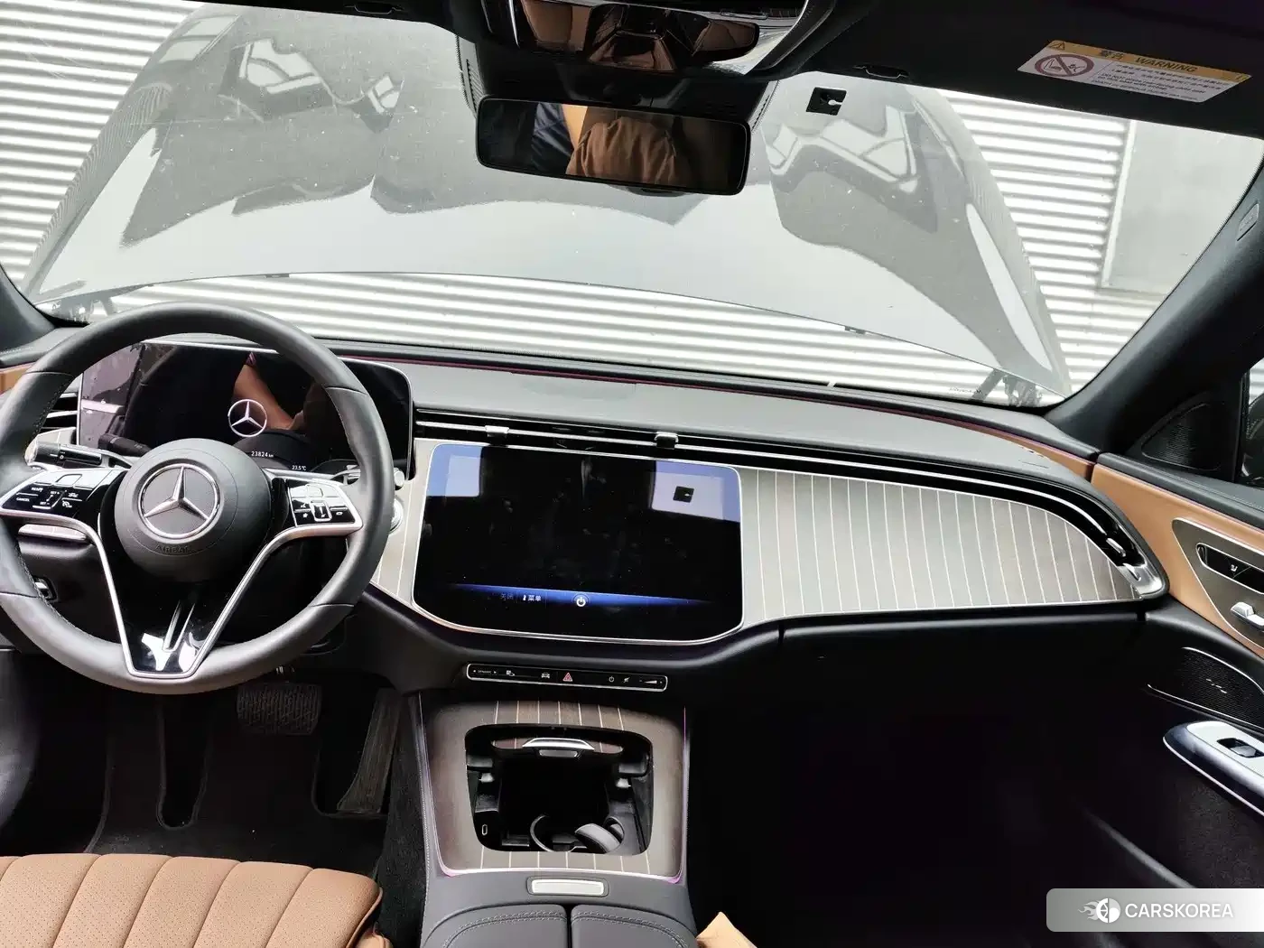 Mercedes-Benz E-Class 2024 Черный из Китая, фото 2