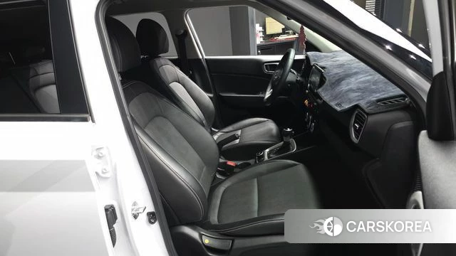 Hyundai Venue 2019 Белый из Кореи, фото 2