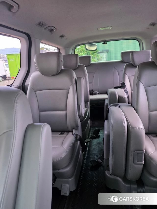 Hyundai The New Grand Starex 2018 Серебряный из Кореи, фото 2