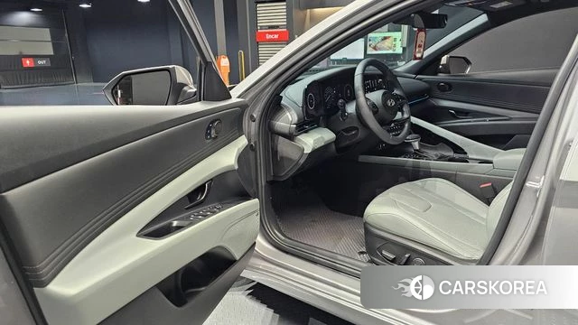 Hyundai The New Avante Hybrid (CN7) 2024 Серый из Кореи, фото 2