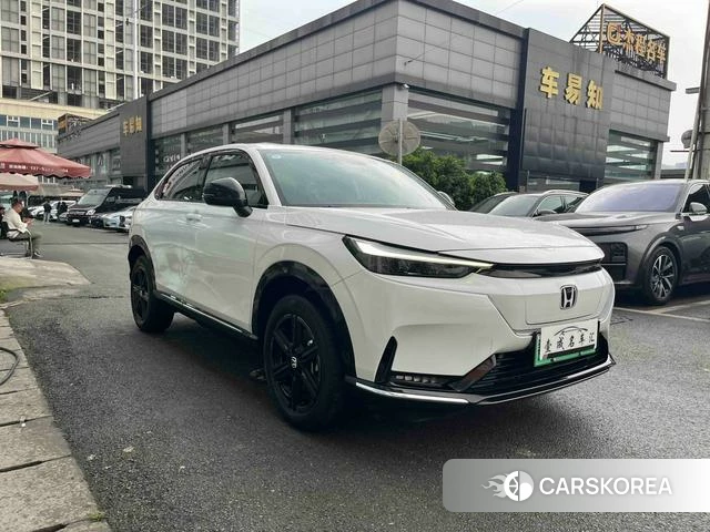 Honda e:NS1 2023 Белый из Китая, фото 2
