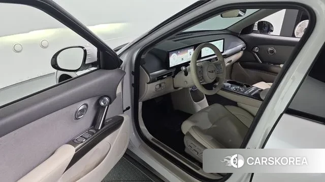 Genesis GV60 2022 Белый из Кореи, фото 2