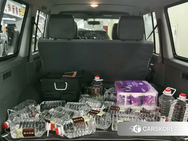 Toyota Land Cruiser 70 Series 2024 Серебристо-серый из Китая, фото 2
