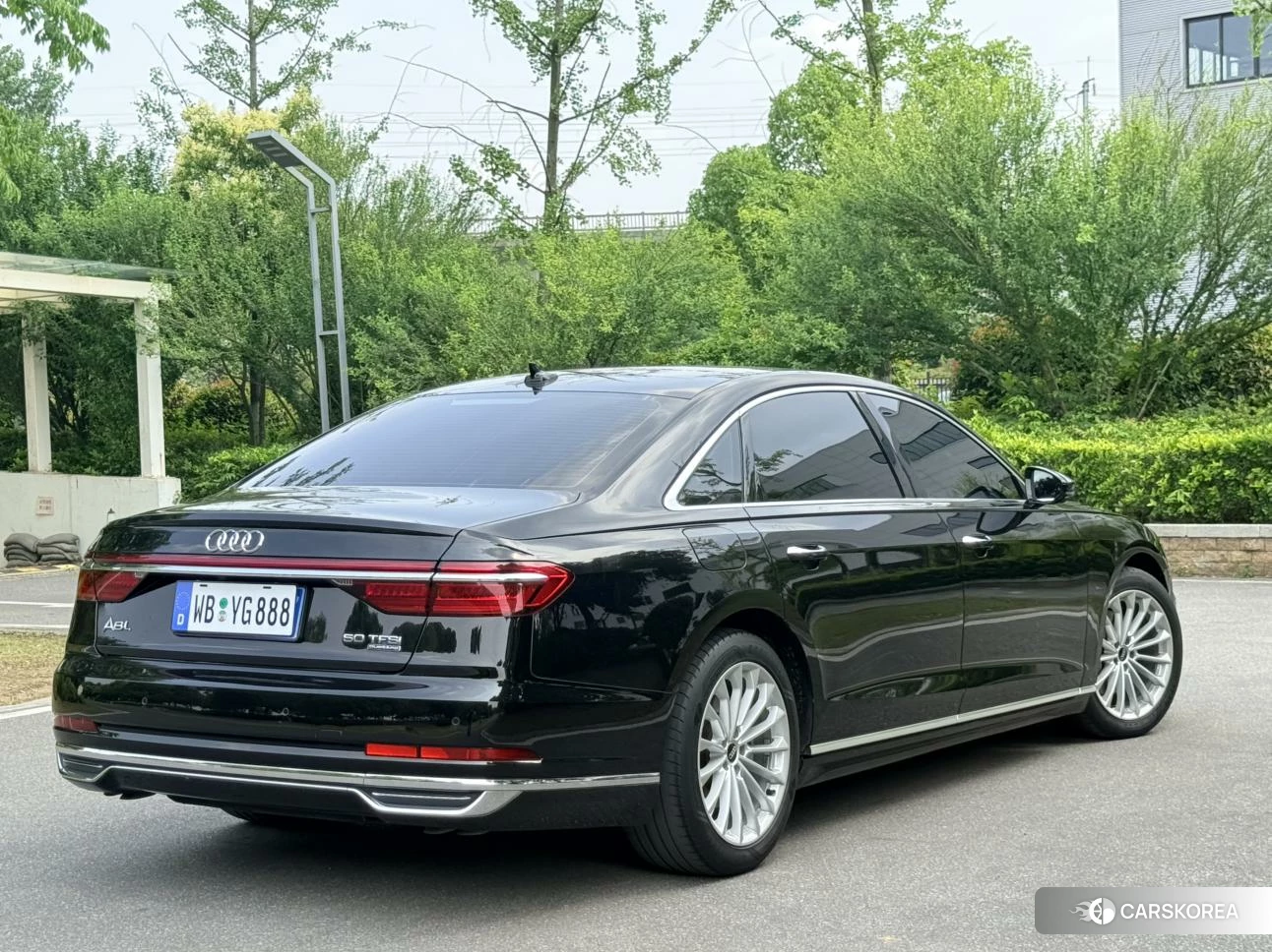 Audi A8 2021 Черный из Китая, фото 2