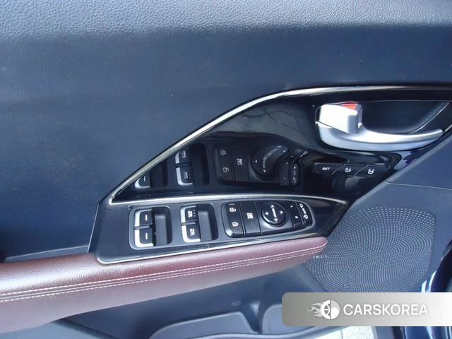 Kia The New Niro 2020 Серый из Кореи, фото 2
