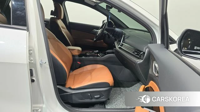 Kia Sportage 5th Generation 2024 Белый из Кореи, фото 2