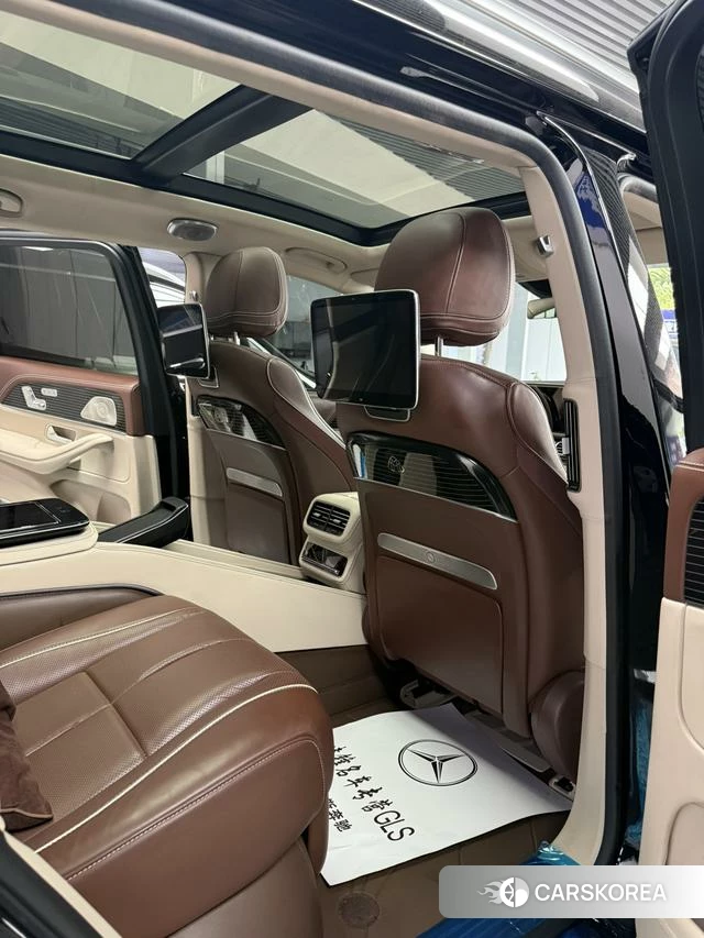 Mercedes-Benz GLS 2025 Черный из Китая, фото 2