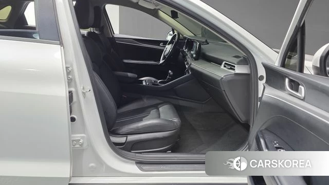 Kia K5 3rd generation 2021 Белый из Кореи, фото 2