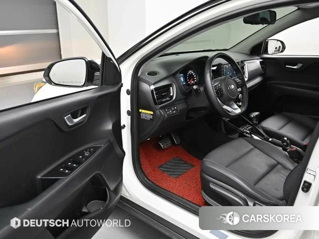 Kia Stonic 2020 Белый из Кореи, фото 2
