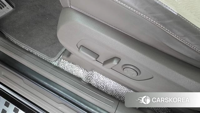 Kia Carnival 4th generation 2021 Черный из Кореи, фото 2