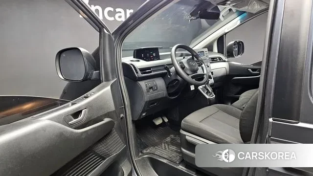 Hyundai Staria 2022 Серый из Кореи, фото 2