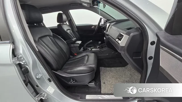 Ssangyong Rexton Sports 2018 Серебристо-серый из Кореи, фото 2