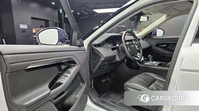 Land Rover Range Rover Evoque 2nd Generation 2020 Белый из Кореи, фото 2