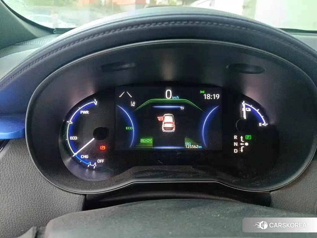 Toyota C-HR EV 2022 Белый из Китая, фото 2