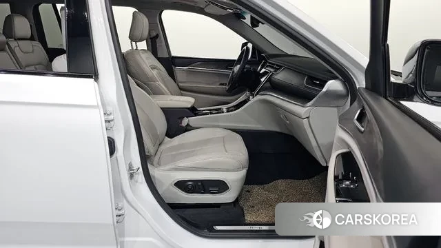 Jeep Grand Cherokee (WL) 2021 Белый из Кореи, фото 2