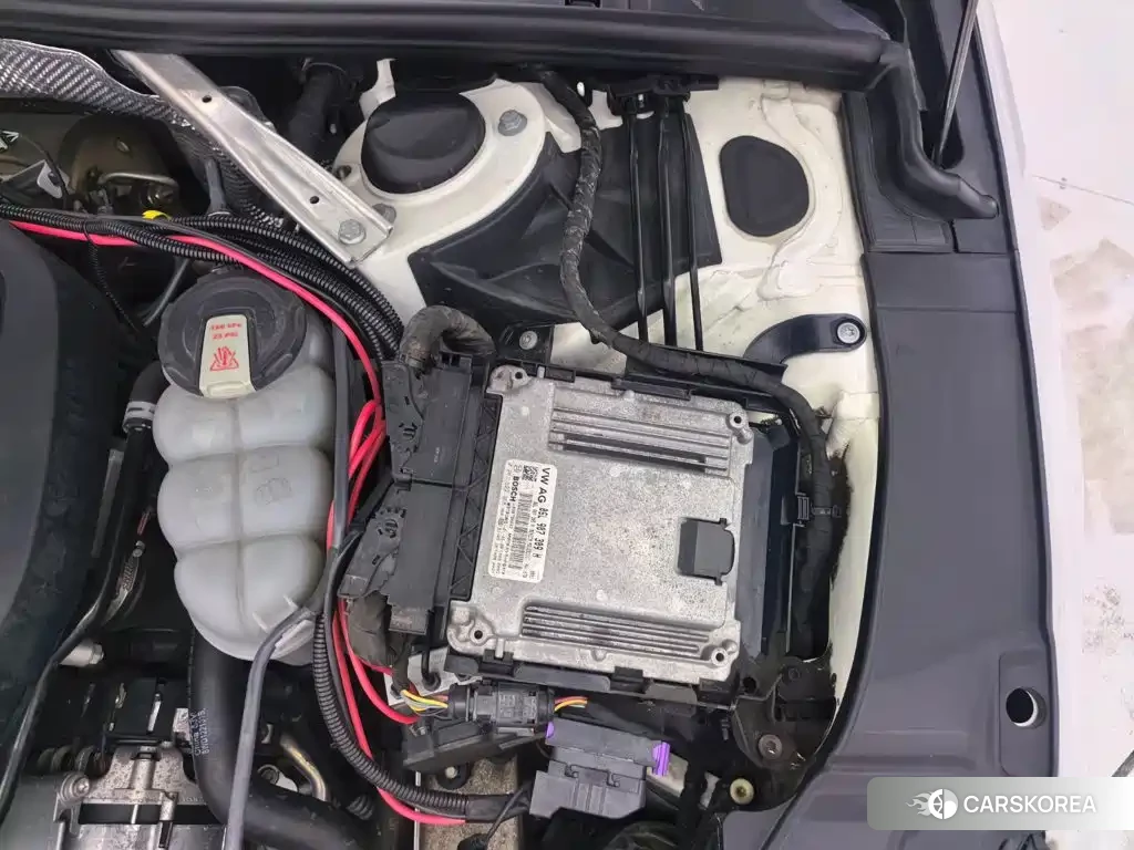 Audi A4L 2022 Белый из Китая, фото 2