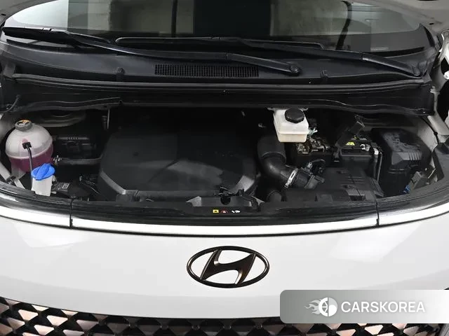 Hyundai Staria 2021 Белый из Кореи, фото 2