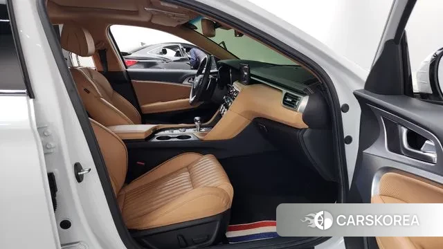 Genesis The New G70 2021 Белый из Кореи, фото 2