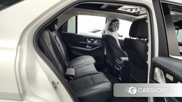 Mercedes-Benz GLE-Class W167 2024 Белый из Кореи, фото 2