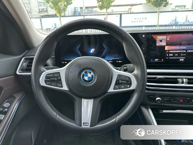 BMW i3 2024 Белый из Китая, фото 2