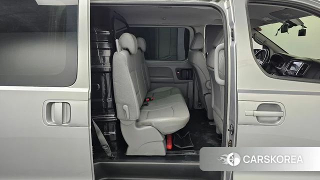 Hyundai The New Grand Starex 2020 Серебряный из Кореи, фото 2