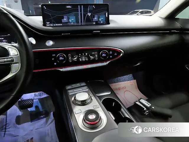 Genesis GV70 2022 Черный из Кореи, фото 2