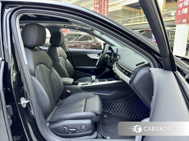Audi A4L 2021 Черный из Китая, фото 2