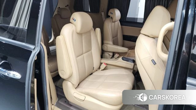 Kia The New Carnival 2020 Черный из Кореи, фото 2