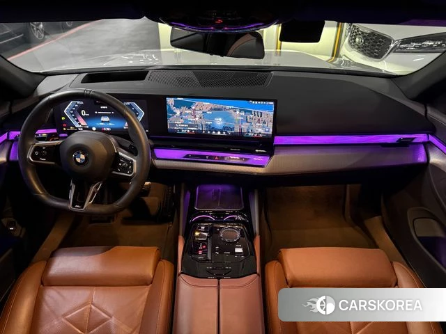 BMW 5 Series (G60) 2024 Белый из Кореи, фото 2