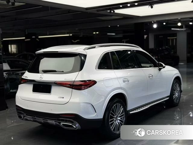 Mercedes-Benz GLC 2023 Белый из Китая, фото 2