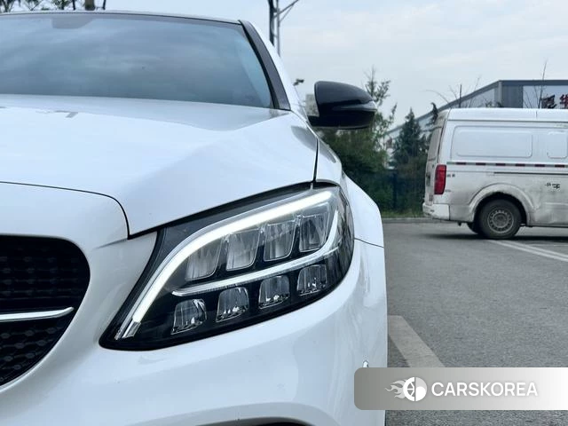 Mercedes-Benz Class C 2021 Белый из Китая, фото 2