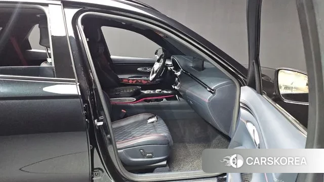 Genesis GV70 2022 Черный из Кореи, фото 2