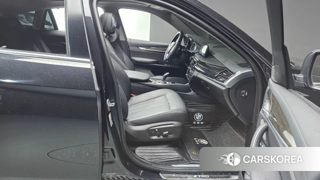 BMW X6 (F16) 2018 Черный из Кореи, фото 2