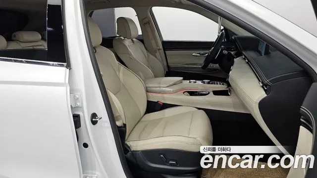 Genesis GV70 2021 Белый из Кореи, фото 2