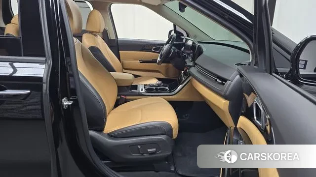 Kia Carnival 4th generation 2021 Черный из Кореи, фото 2