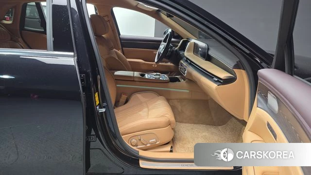 Genesis G90 (RS4) 2024 Черный из Кореи, фото 2