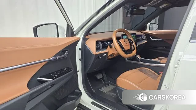 Ssangyong Torres 2023 Белый из Кореи, фото 2