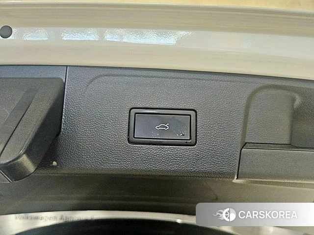 Volkswagen Atlas 2025 Белый из Кореи, фото 2