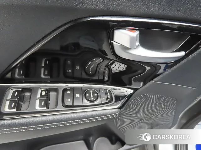 Kia The New Niro 2021 Серый из Кореи, фото 2