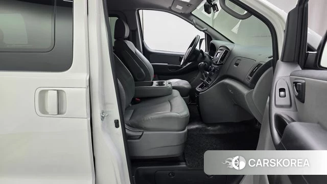 Hyundai The New Grand Starex 2020 Белый из Кореи, фото 2