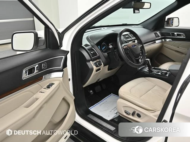 Ford Explorer 2018 Белый из Кореи, фото 2